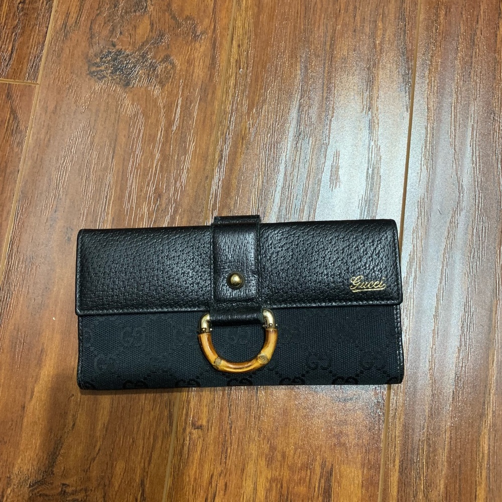 Gucci black fabric/leather GG wallet